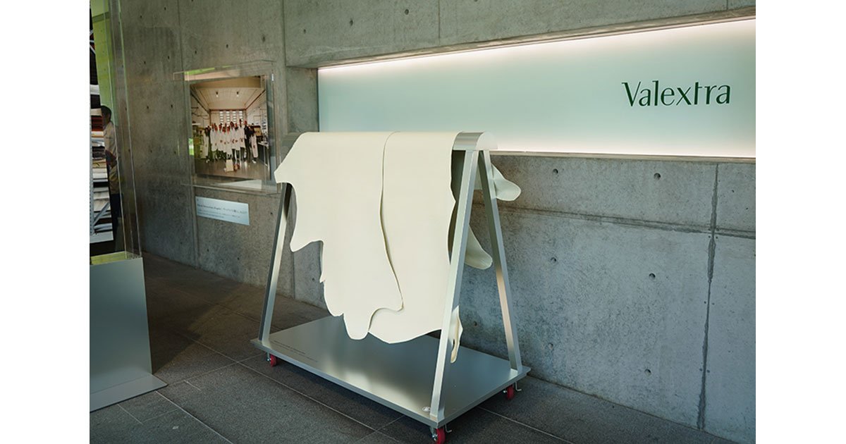 2021年7/13(火)なんでも鑑定団で出品されたデザイナーの他作品 なんでも鑑定団』4500万円で購入した絵画→“超絶鑑定額